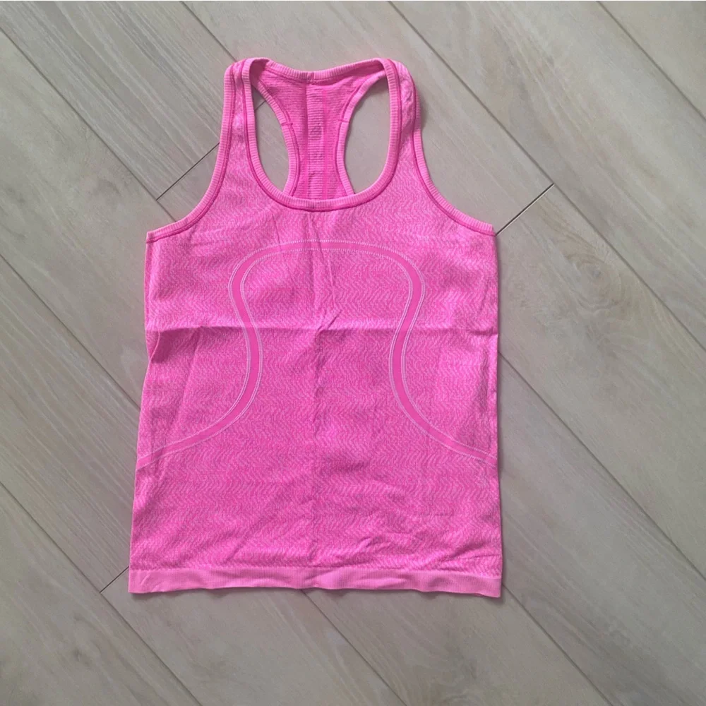 Swiftly Tech Racerback Tank Top - Picture 1 of 3